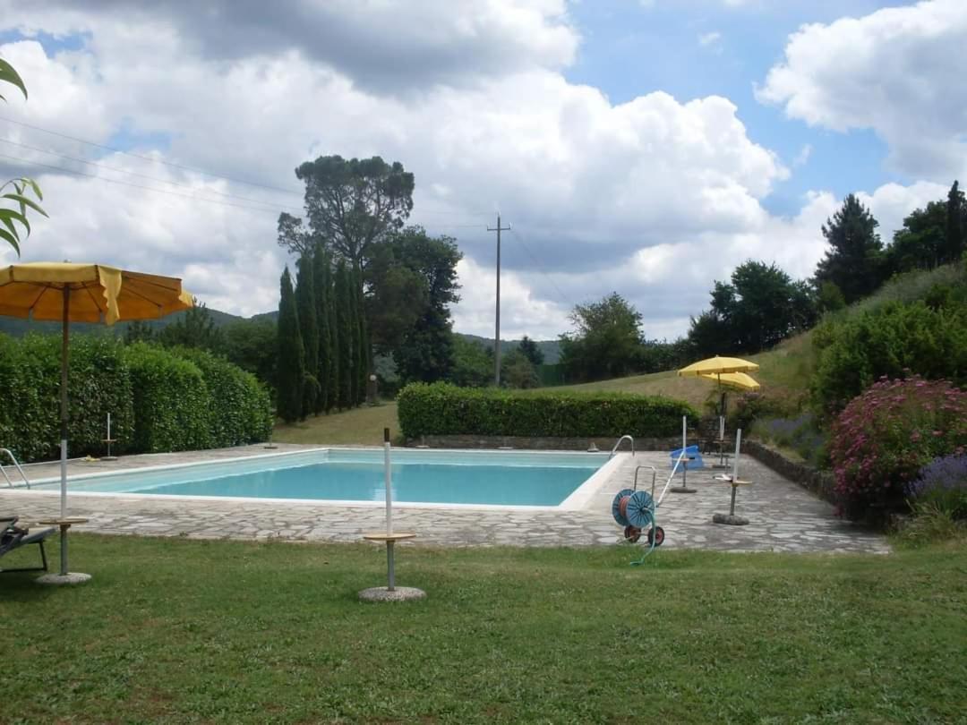 Villa Badia A Ruoti Luaran gambar
